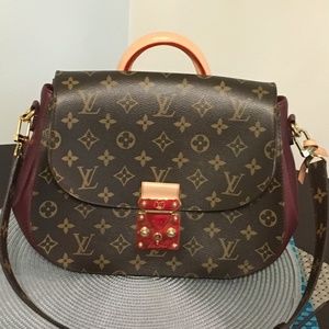 Louis Vuitton Handbag Like New